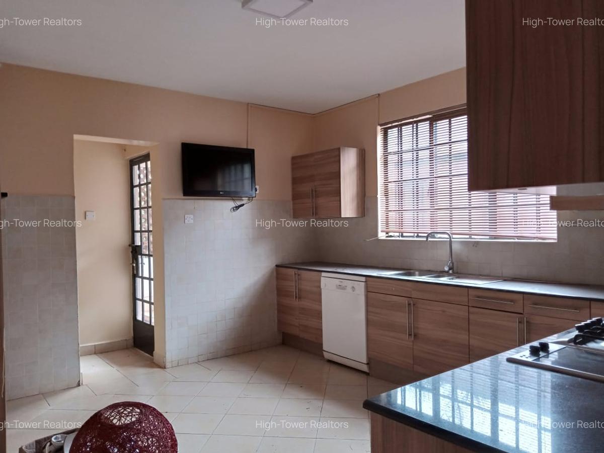 4 Bed House with En Suite in Karen - 8