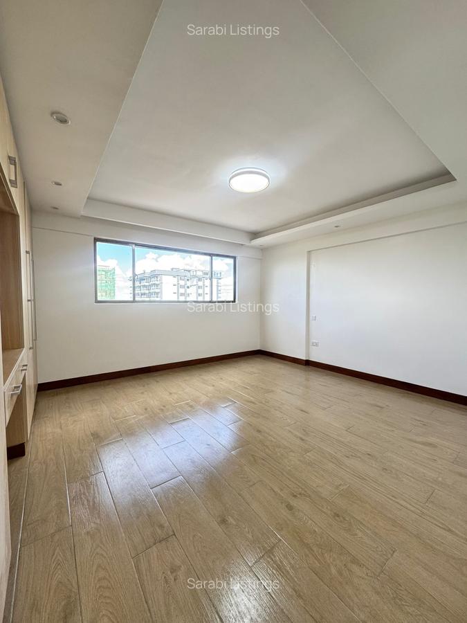4 Bed Apartment with En Suite in Lavington - 9