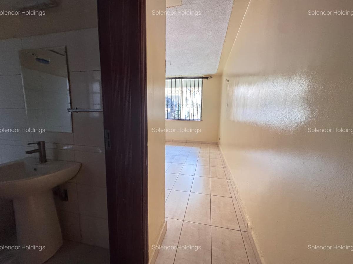 3 Bed Apartment with En Suite in Lavington - 9