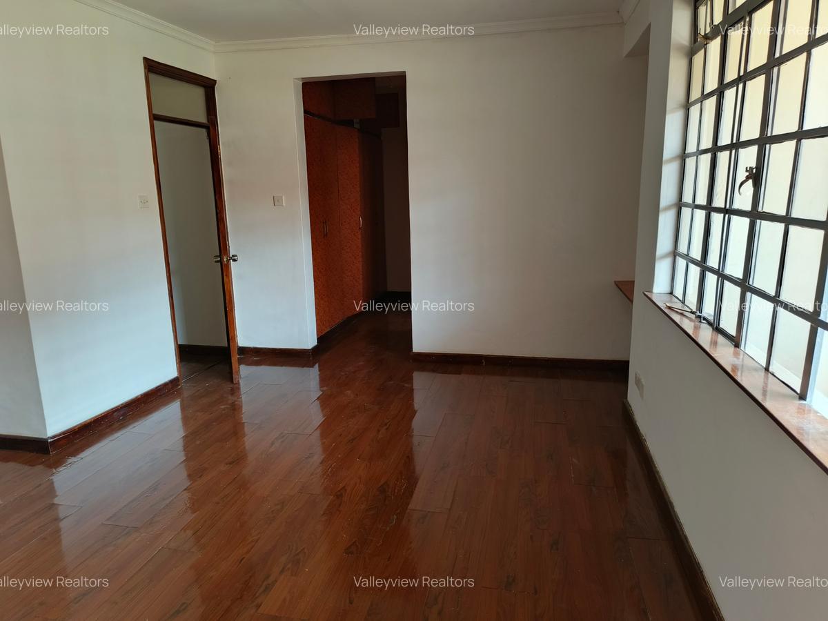 4 Bed Townhouse with En Suite at Kileleshwa - 18