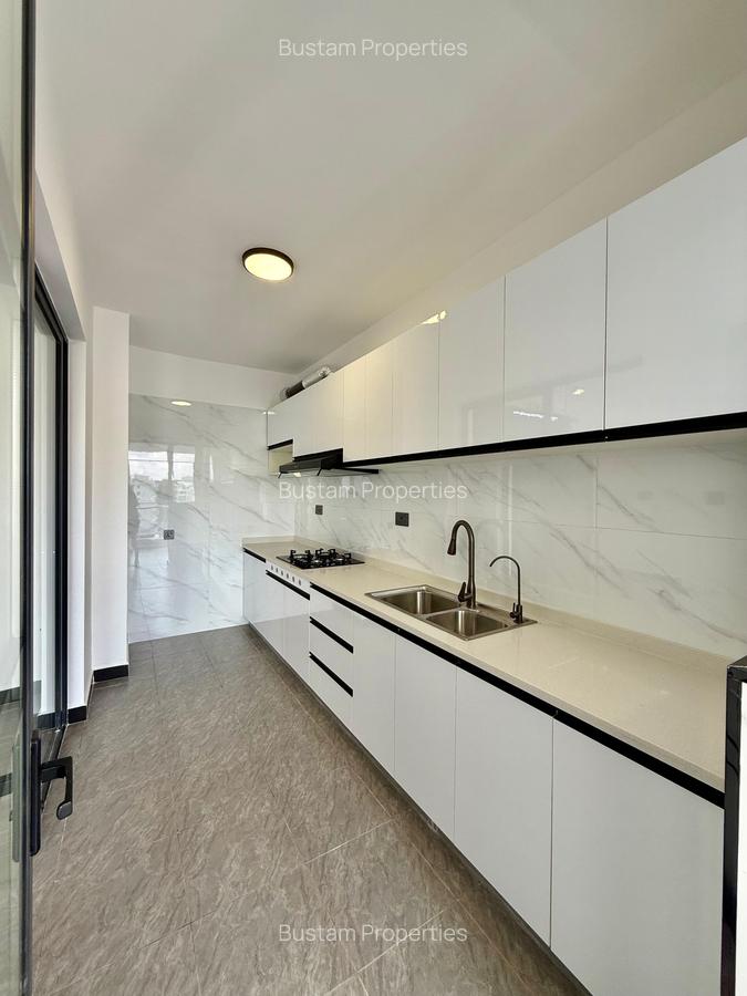 2 Bed Apartment with En Suite in Lavington - 4