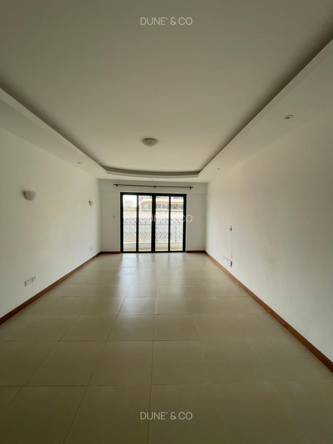 2 Bed Apartment with En Suite in Westlands Area - 4