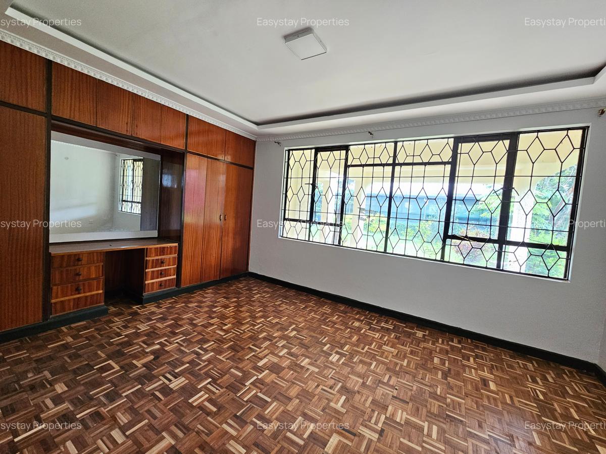 Commercial Property with Parking in Gigiri - 7