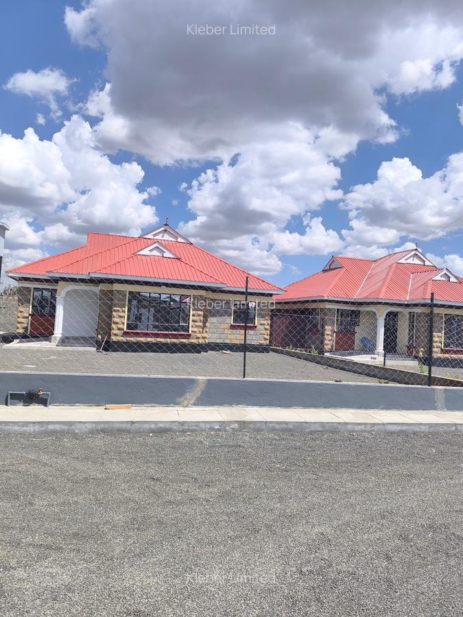 3 Bed House with En Suite in Kitengela - 1
