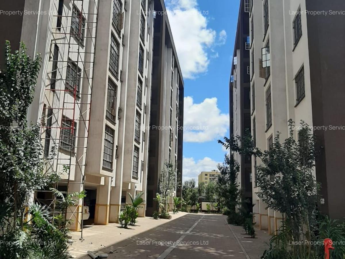 2 Bed Apartment with En Suite at 1 Langata - 6