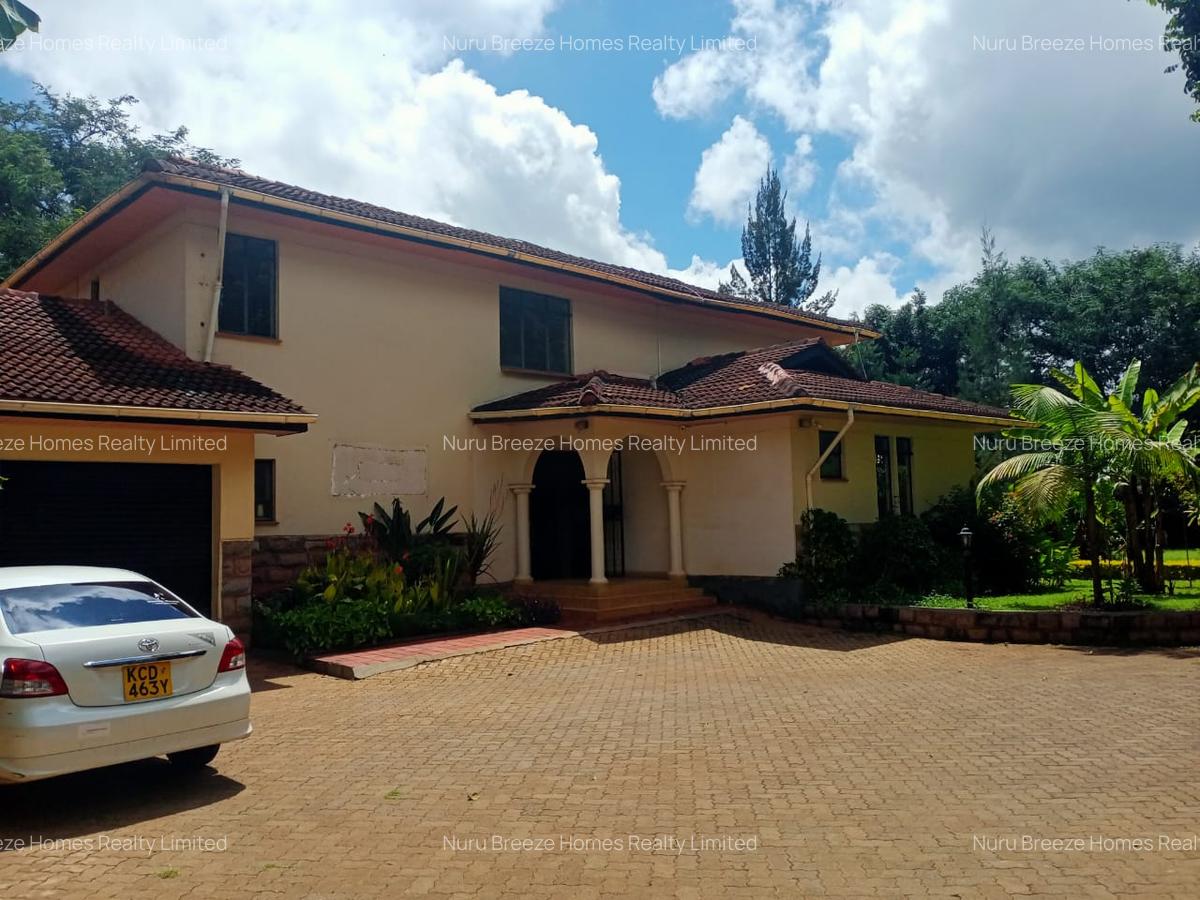 4 Bed House with En Suite in Runda - 9