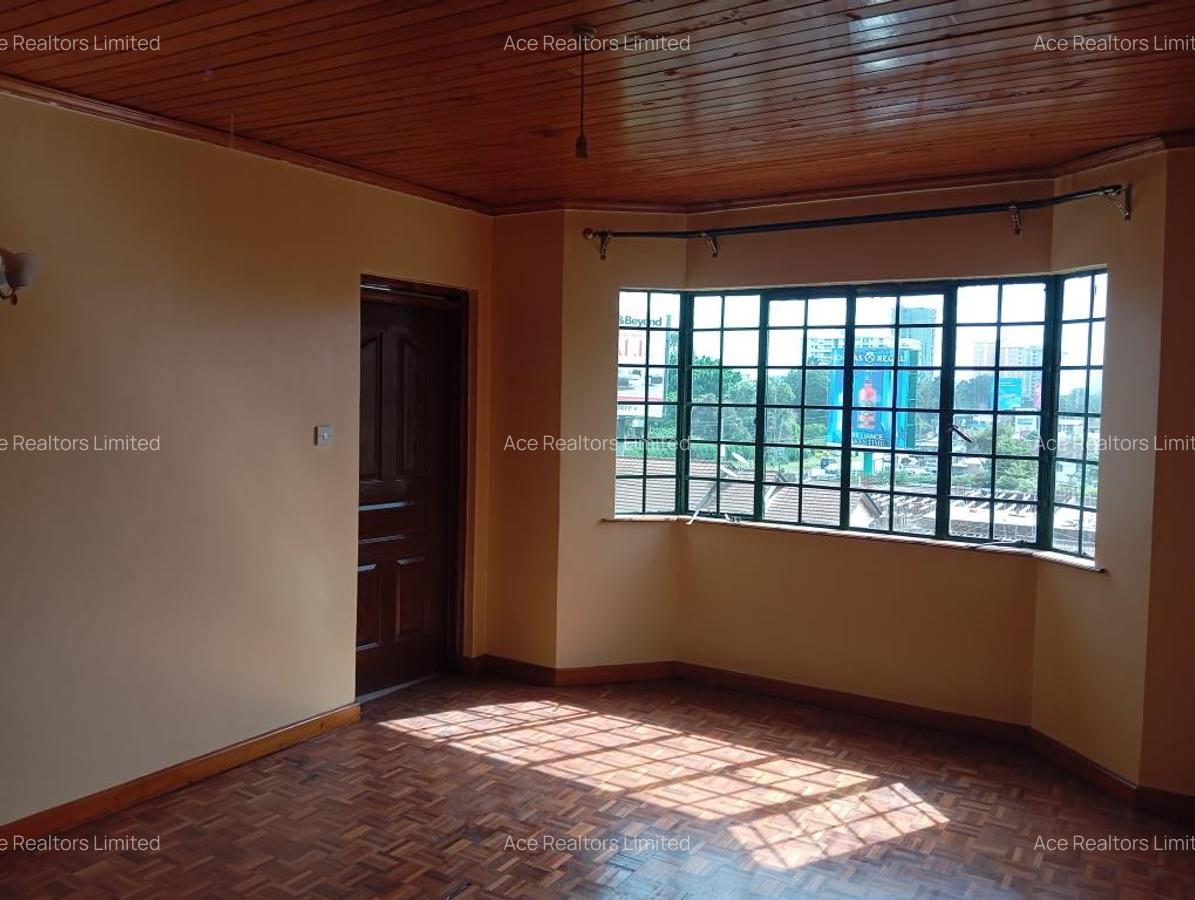 4 Bed Apartment with En Suite at Lavington - 10