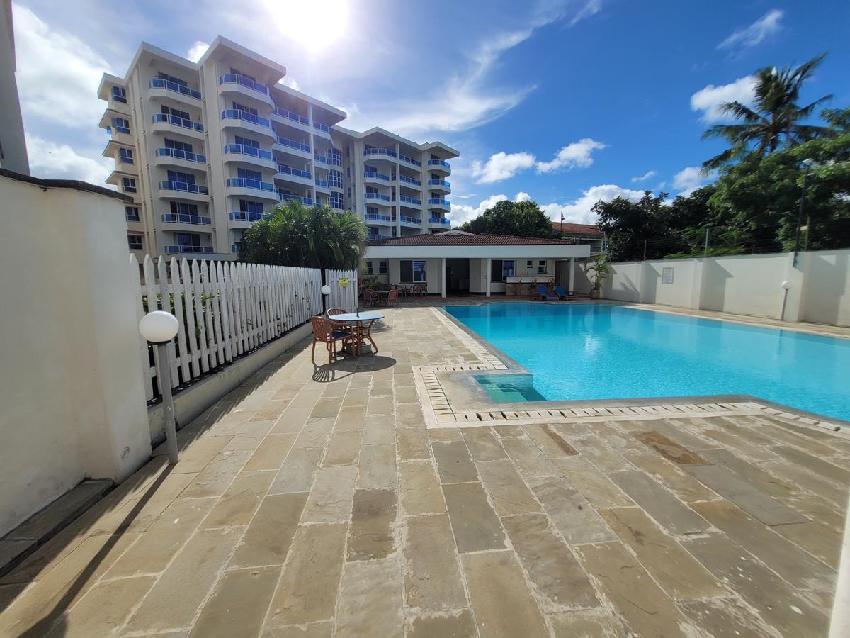 4 Bed Apartment with En Suite in Nyali Area - 13