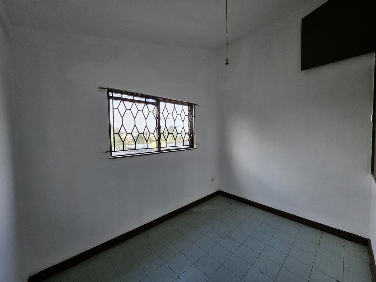 4 Bed House with Borehole in Buruburu - 8