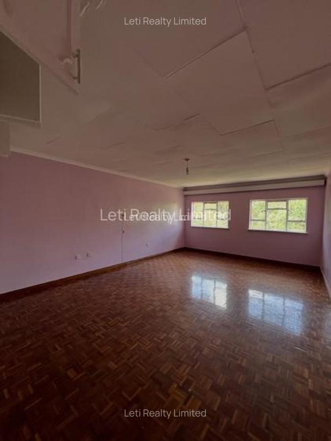 4 Bed Townhouse with En Suite in Kilimani - 6