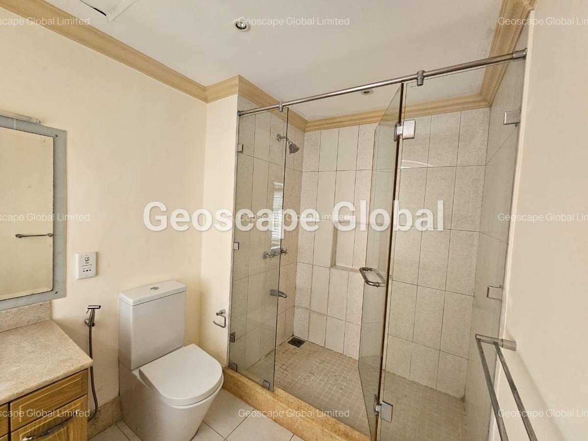 4 Bed House with En Suite in Kitisuru - 8