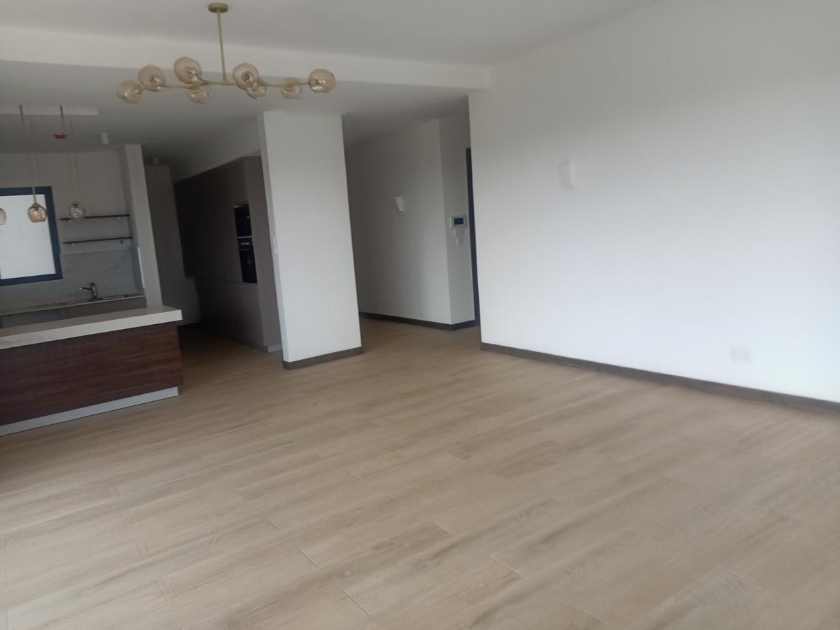 3 Bed Apartment with En Suite at Two Rivers Rosslyn - 6