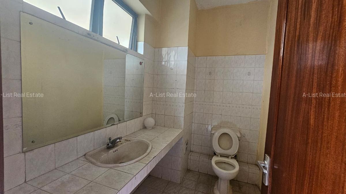 500 ft² Office with Service Charge Included at Lenana Drive - 13