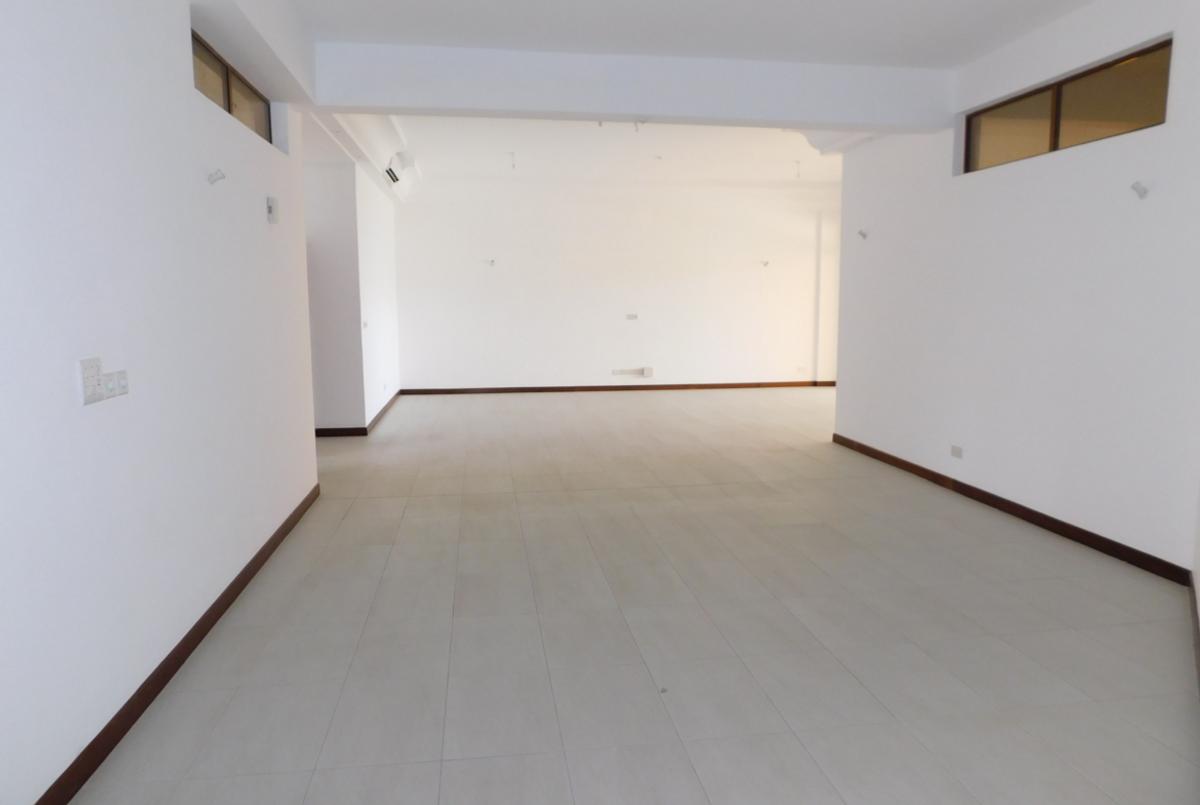 3 Bed Apartment in Nyali Area - 2