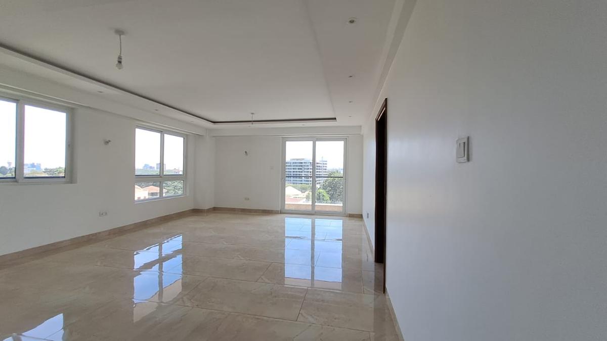 3 Bed Apartment with En Suite in General Mathenge - 10