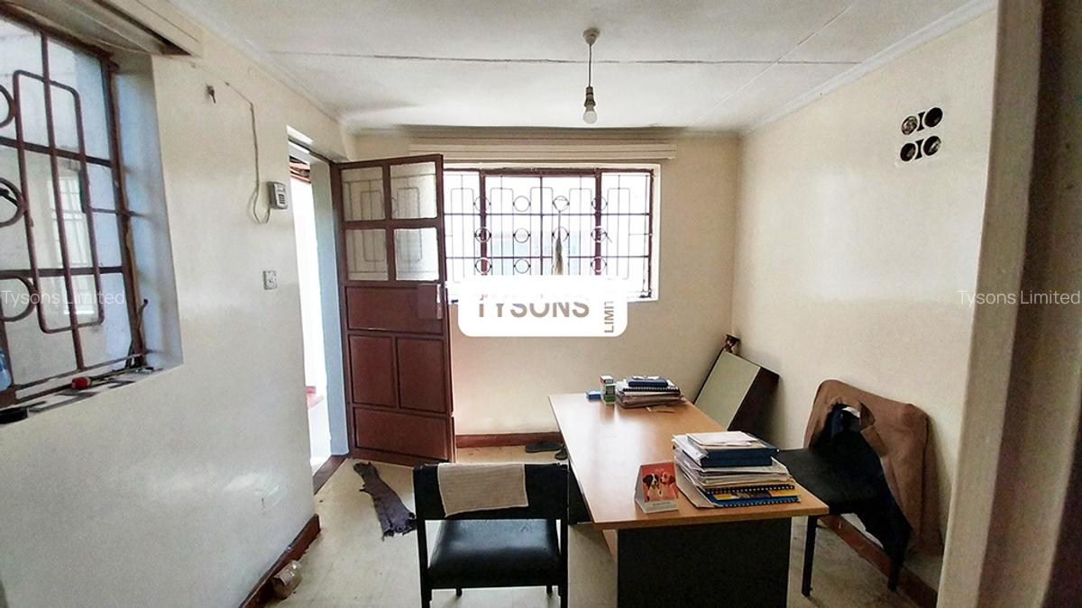 3 Bed House in Buruburu - 6