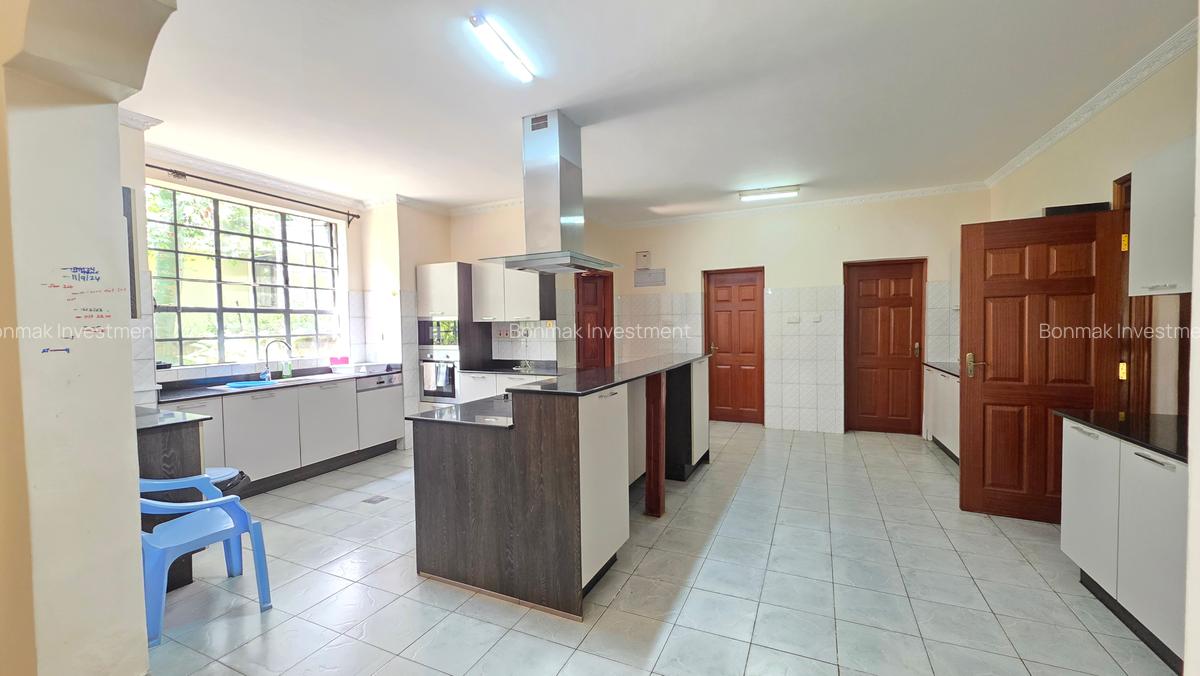 4 Bed House with En Suite at Kitusuru - 12