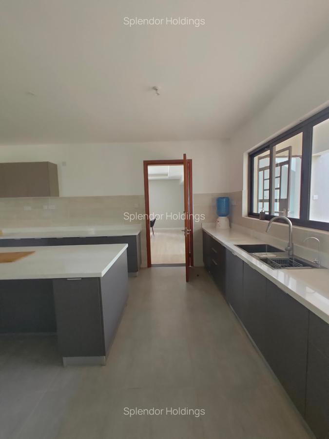 5 Bed Villa with En Suite in Karen - 9