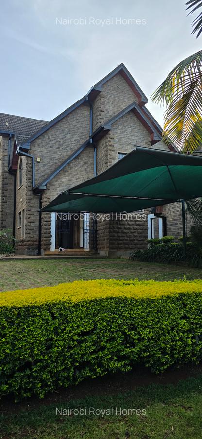 5 Bed Townhouse with En Suite at Lavington Green - 14