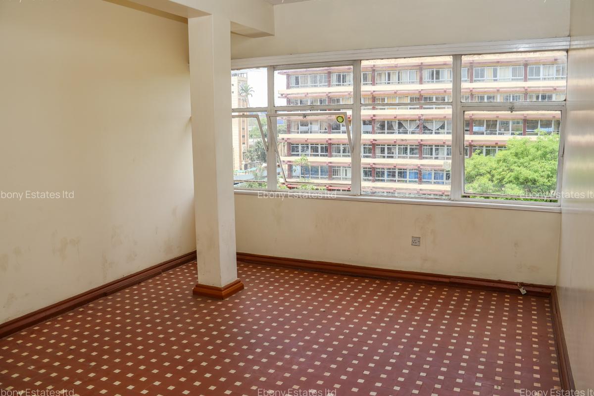 142 ft² Commercial Property with Backup Generator at Harambee Avenue - 2