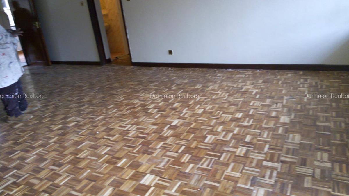 3 Bed Apartment with En Suite in Westlands Area - 2