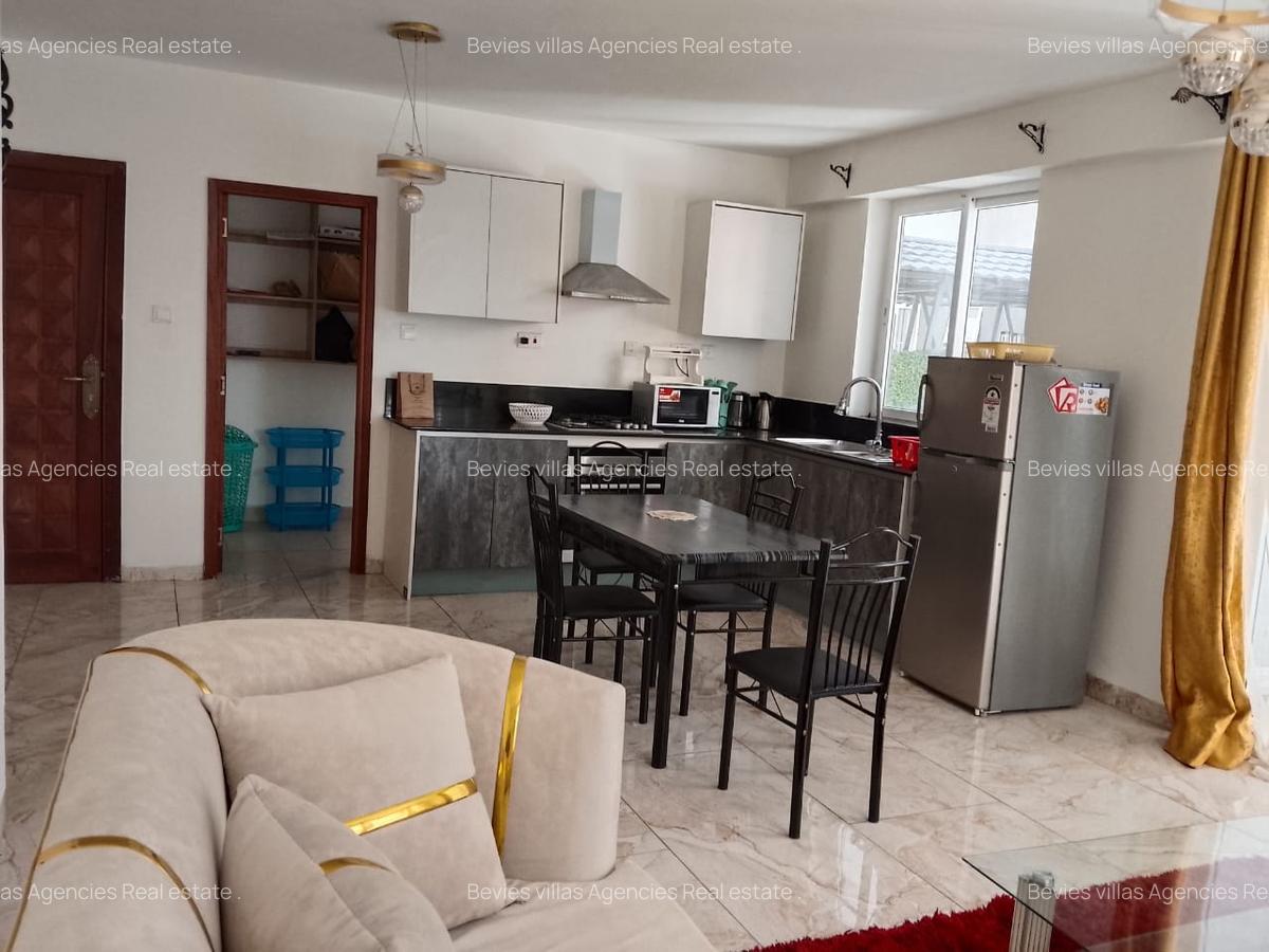 2 Bed Apartment with En Suite in General Mathenge - 1