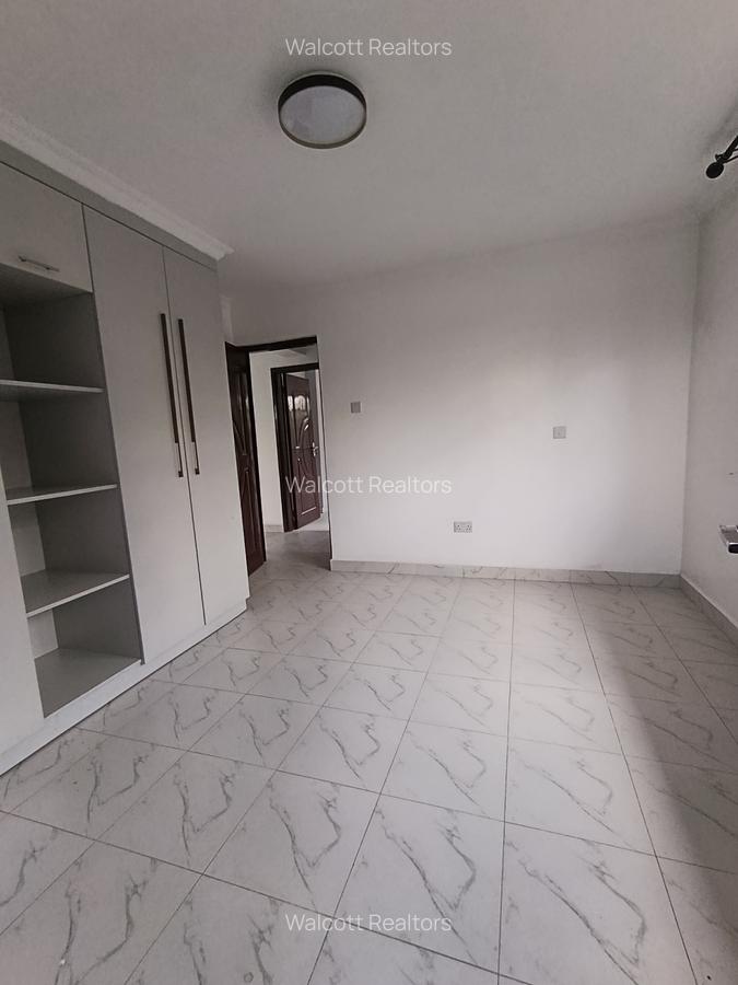 4 Bed Villa with En Suite at Muhuri Road - 6