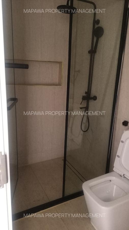 Serviced 3 Bed Apartment with En Suite in Brookside - 6