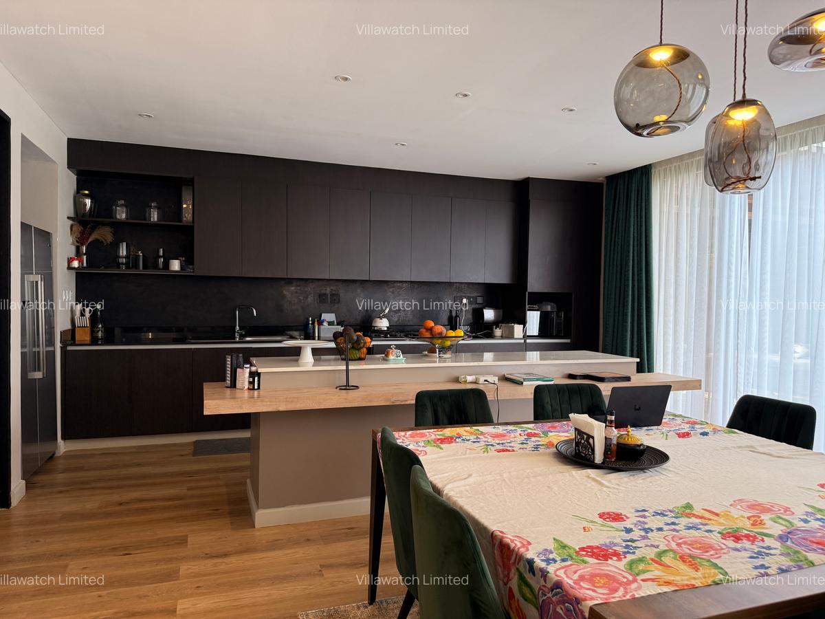 4 Bed Townhouse with En Suite at Runda - 8