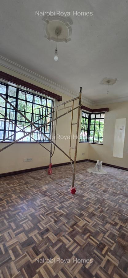 4 Bed Townhouse with En Suite at Lavington Green - 17