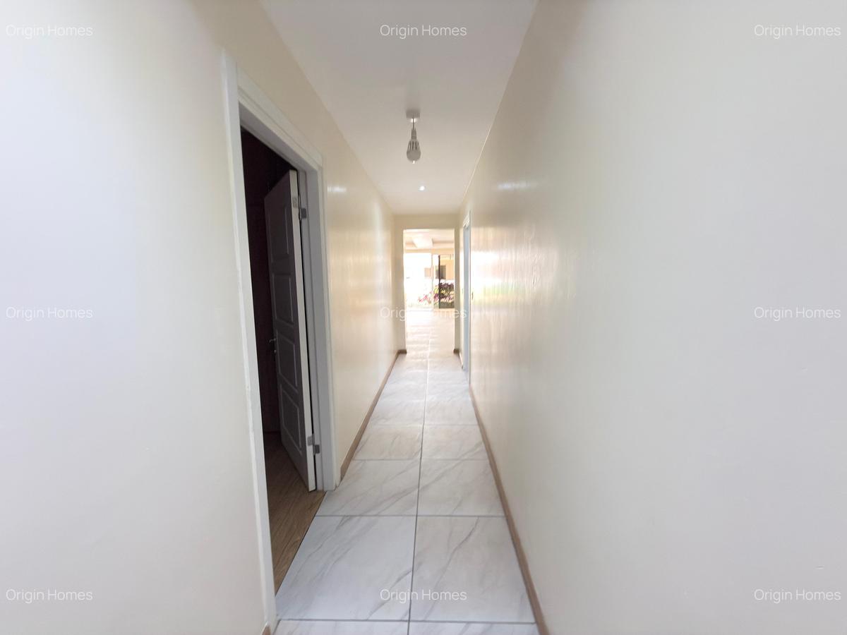 3 Bed Apartment with En Suite at Lavington - 11
