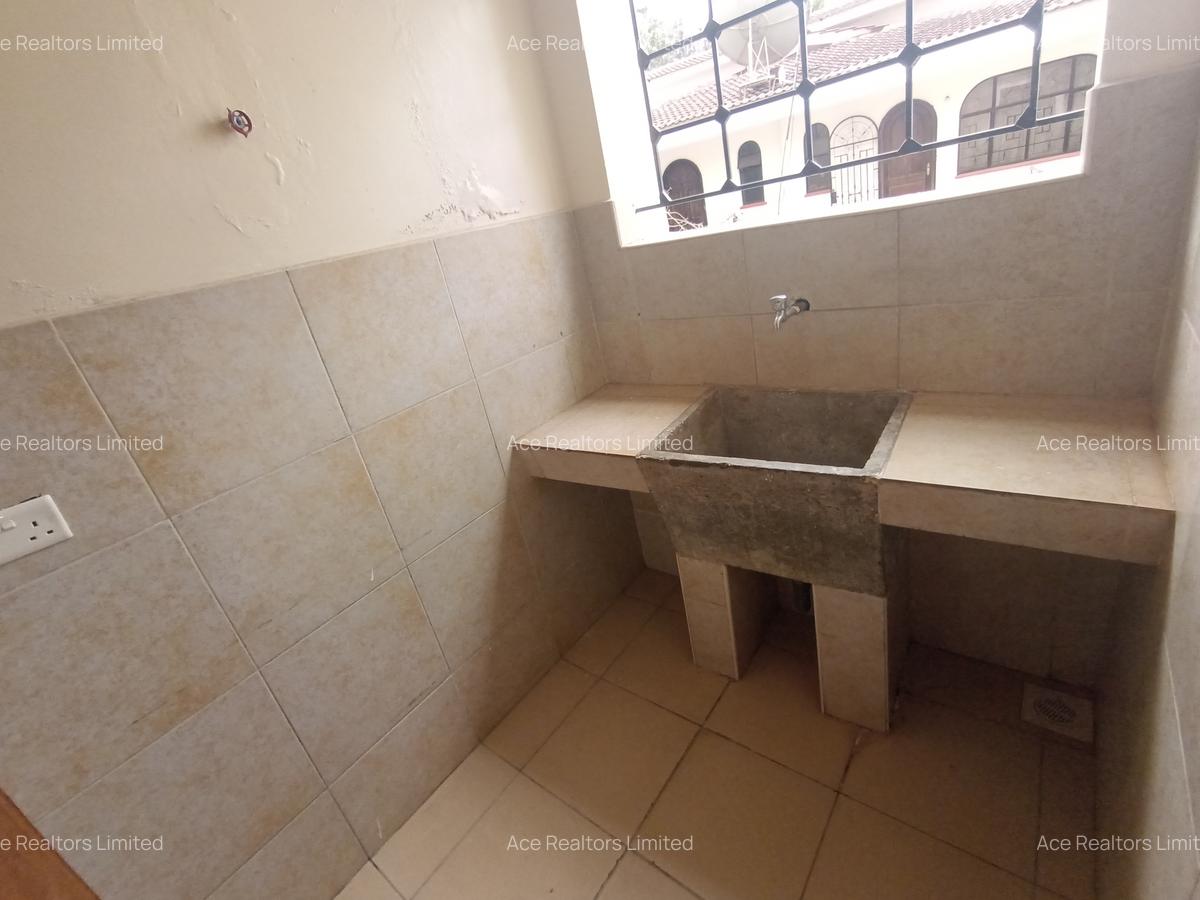 2 Bed Apartment with En Suite at Riverside Drive - 6