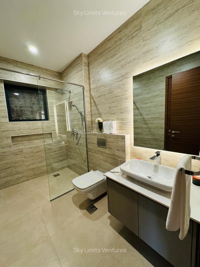 2 Bed Apartment with En Suite at Riverside Drive - 17