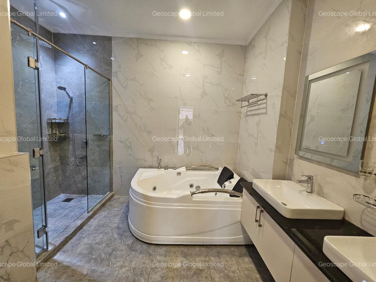 4 Bed Apartment with En Suite in Spring Valley - 7