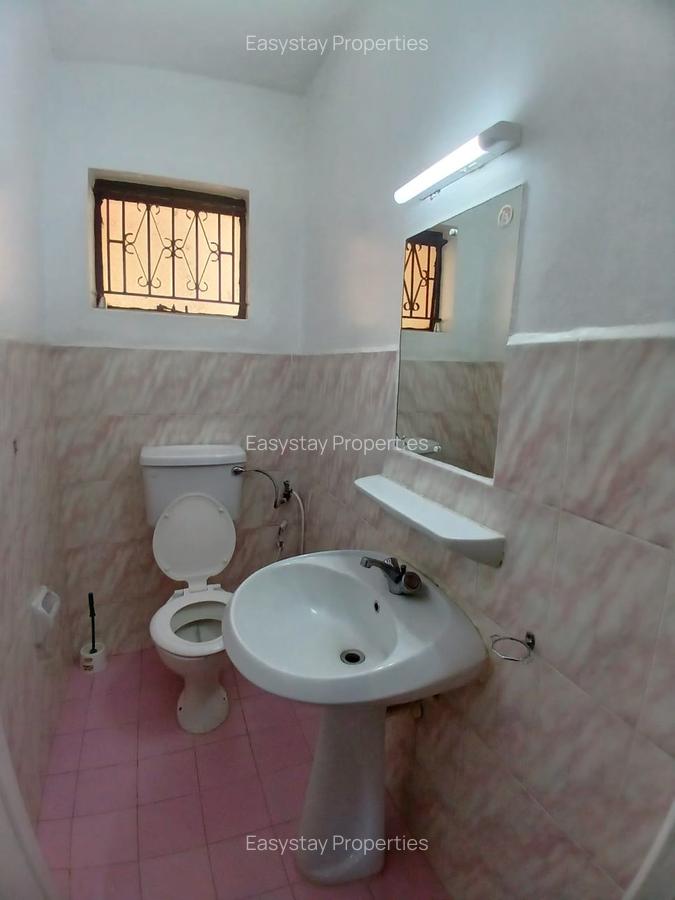 3 Bed Apartment with Borehole in Westlands Area - 18