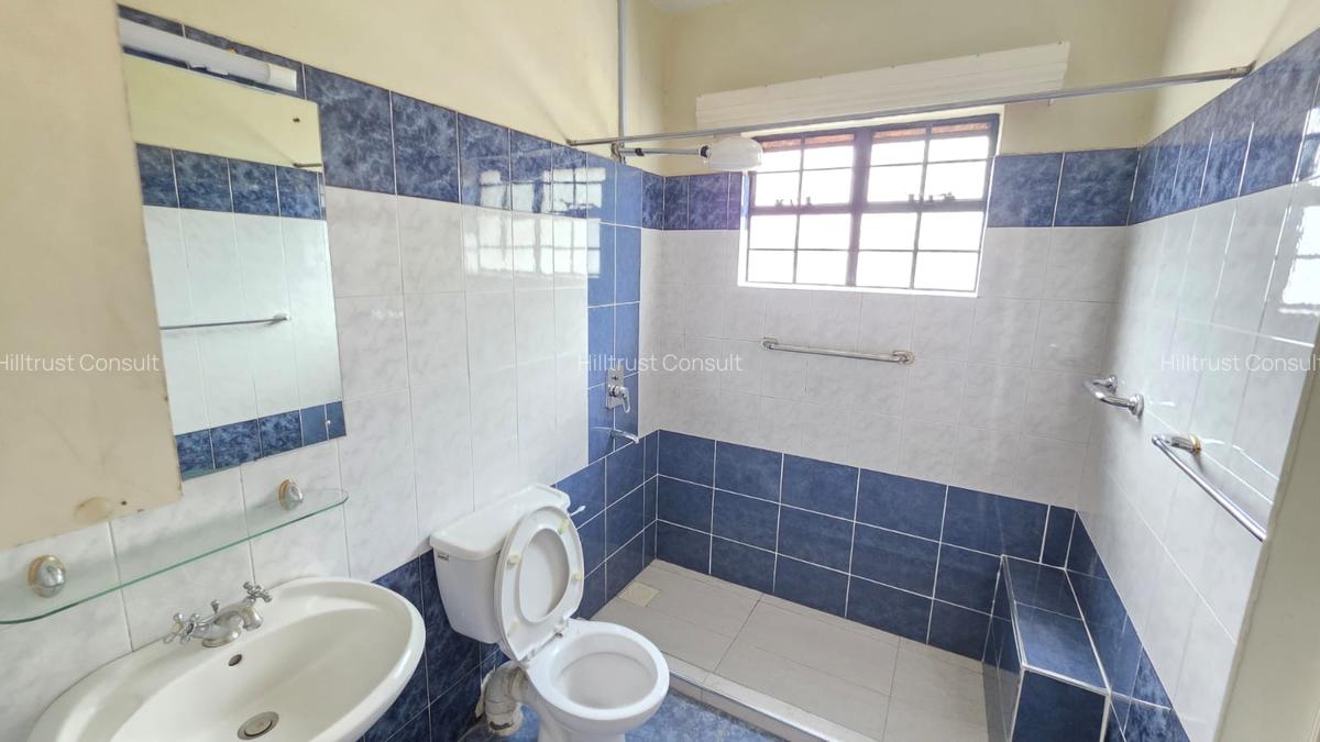 2 Bed Apartment with En Suite in Westlands Area - 4