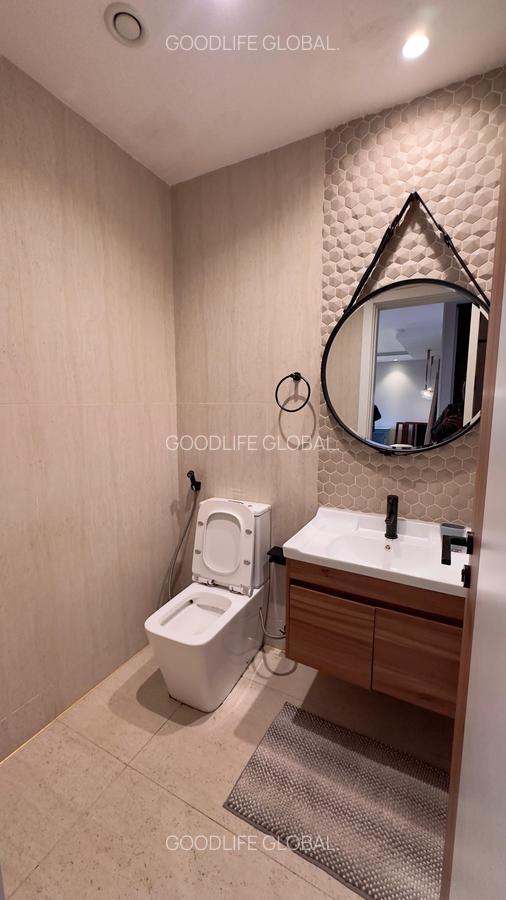 3 Bed Apartment with En Suite at Brookside - 12