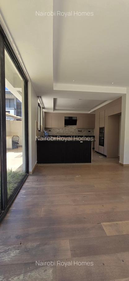 5 Bed Townhouse with En Suite at Lavington Green - 11