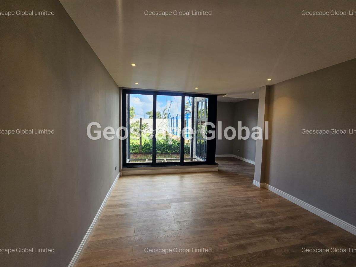 3 Bed Apartment with En Suite in Runda - 4