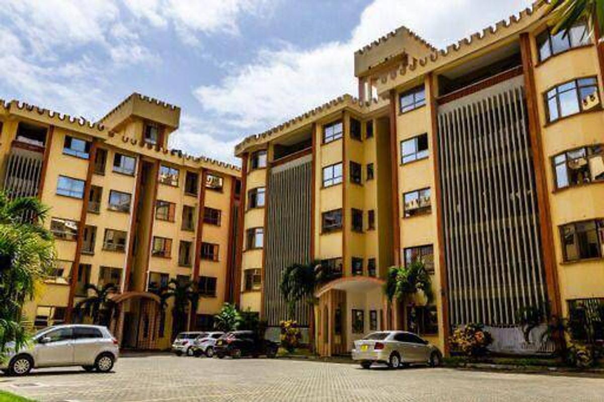 Serviced 3 Bed Apartment with En Suite in Nyali Area - 5