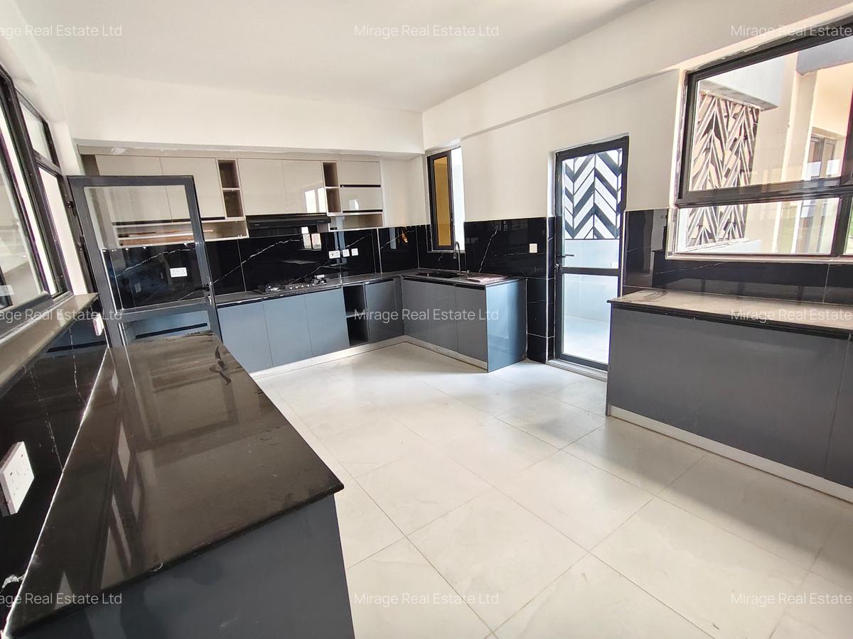 5 Bed Apartment with Staff Quarters in Parklands - 1