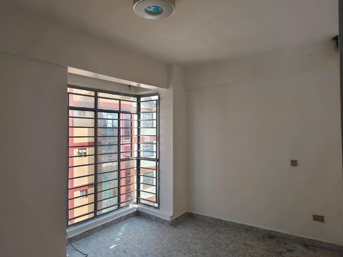 1 Bed Apartment with En Suite in Ruaka - 2