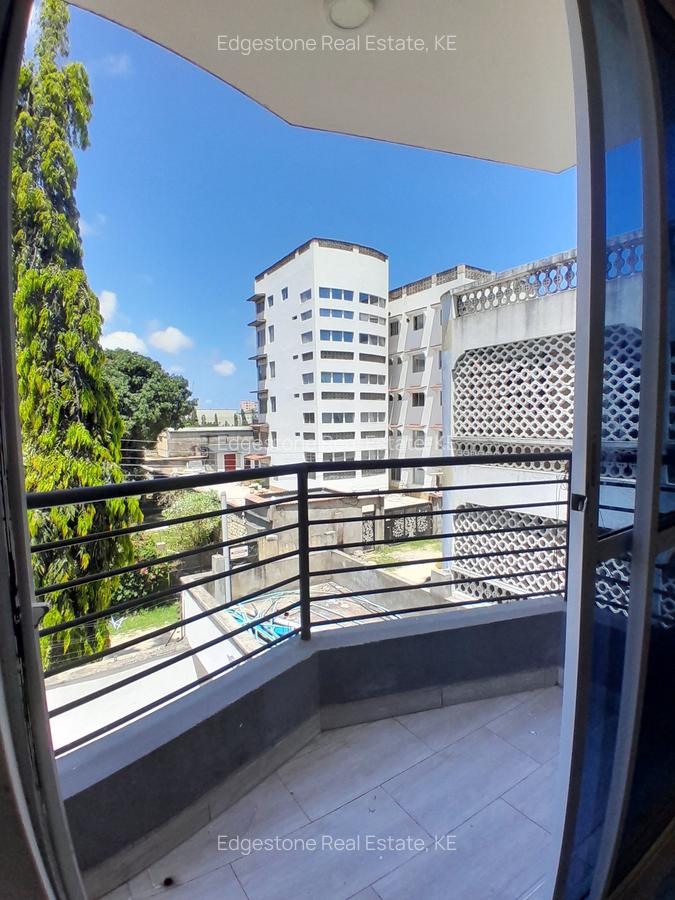 2 Bed Apartment with En Suite in Mtwapa - 6