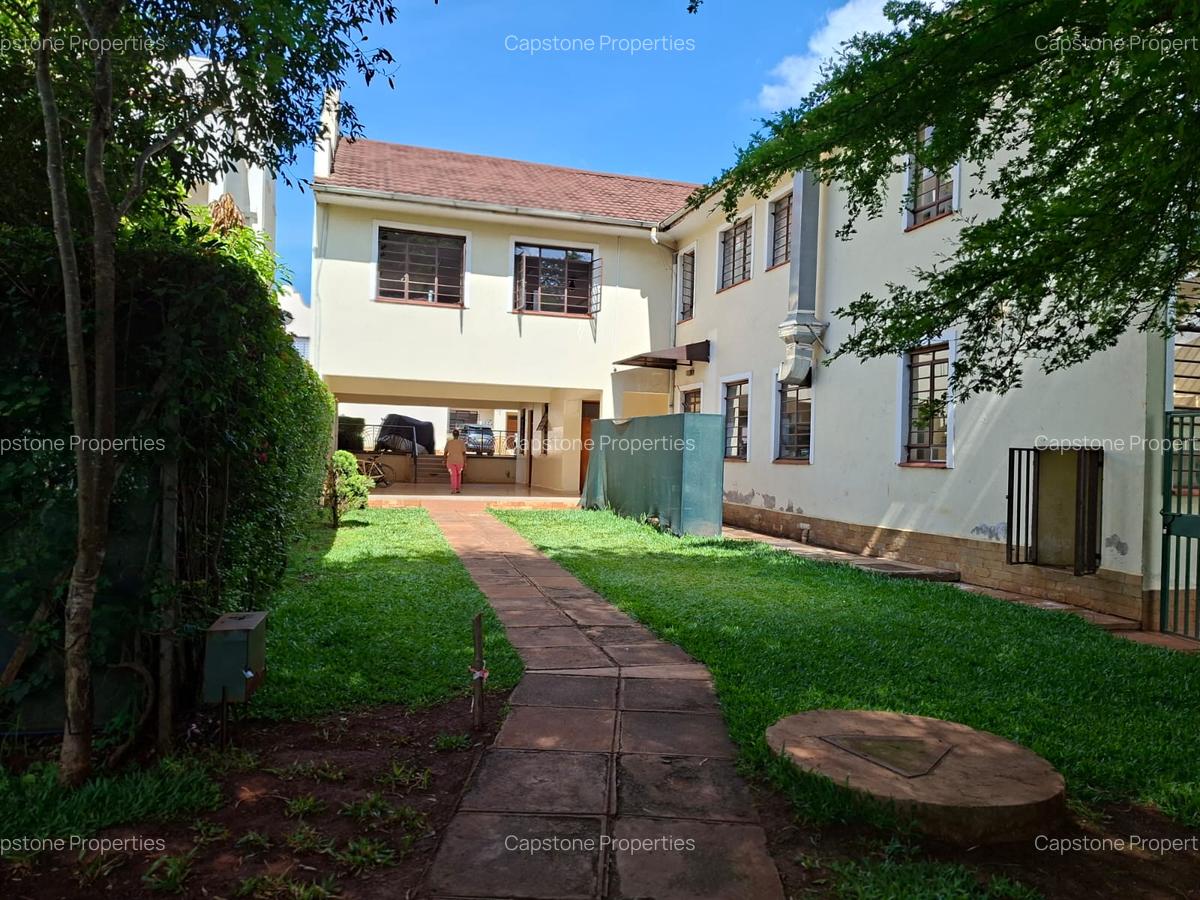 4 Bed Townhouse with En Suite at Runda - 3