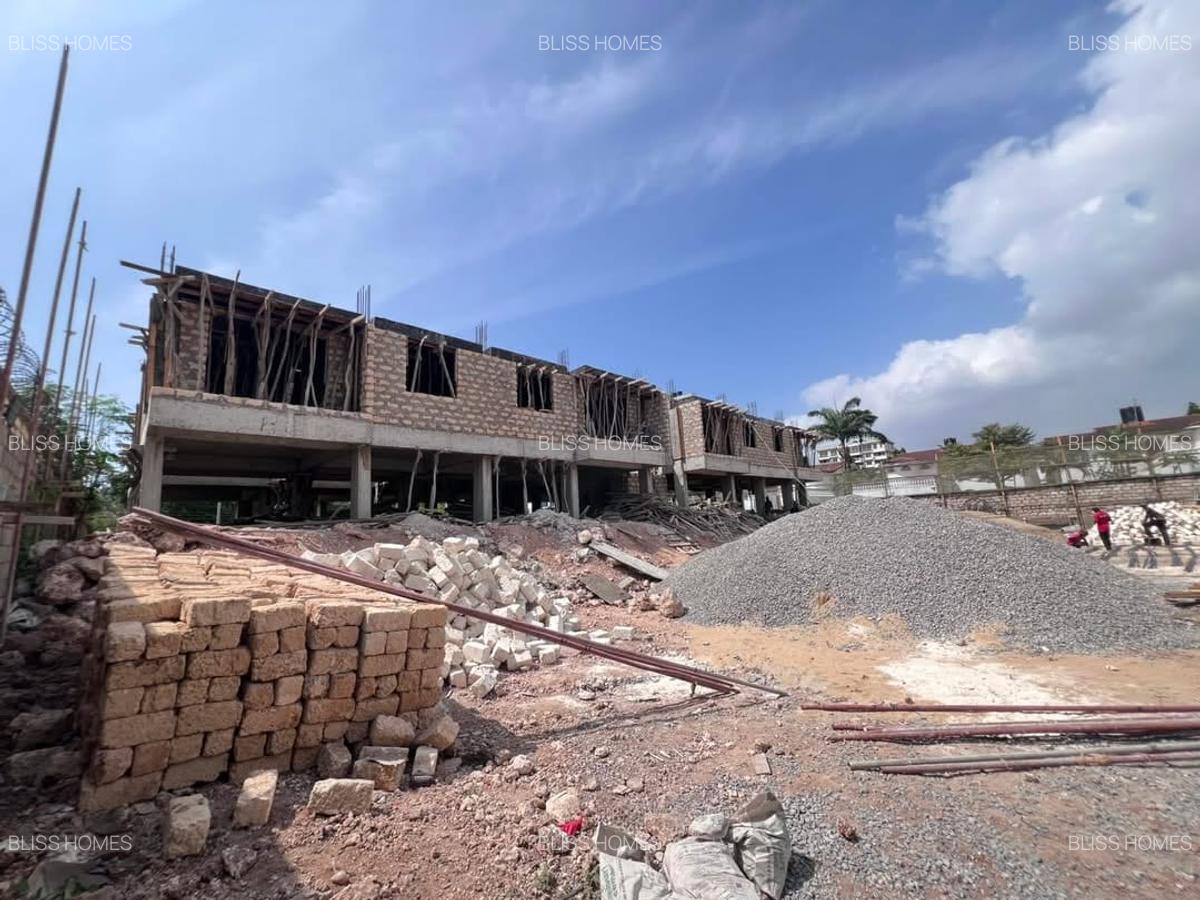 3 Bed Apartment with En Suite at Nyali Road - 10