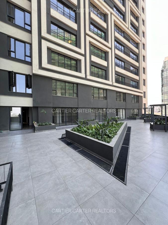 Studio Apartment with Swimming Pool in Upper Hill - 1