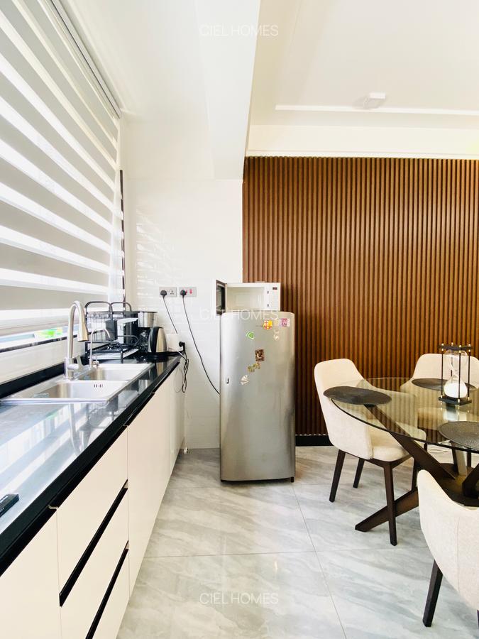 Serviced 1 Bed Apartment with Swimming Pool in Kilimani - 7