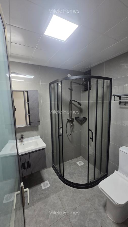Serviced 3 Bed Apartment with En Suite at Riverside Drive - 3