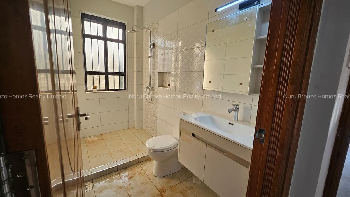 5 Bed Townhouse with En Suite in Kiambu Road - 13