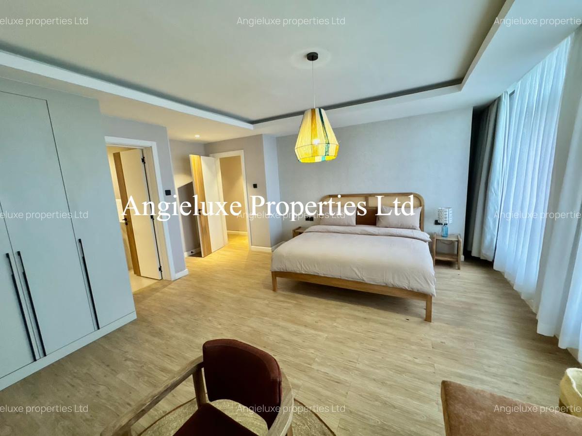 Furnished 3 Bed Apartment with En Suite at Brookside Drive - 15